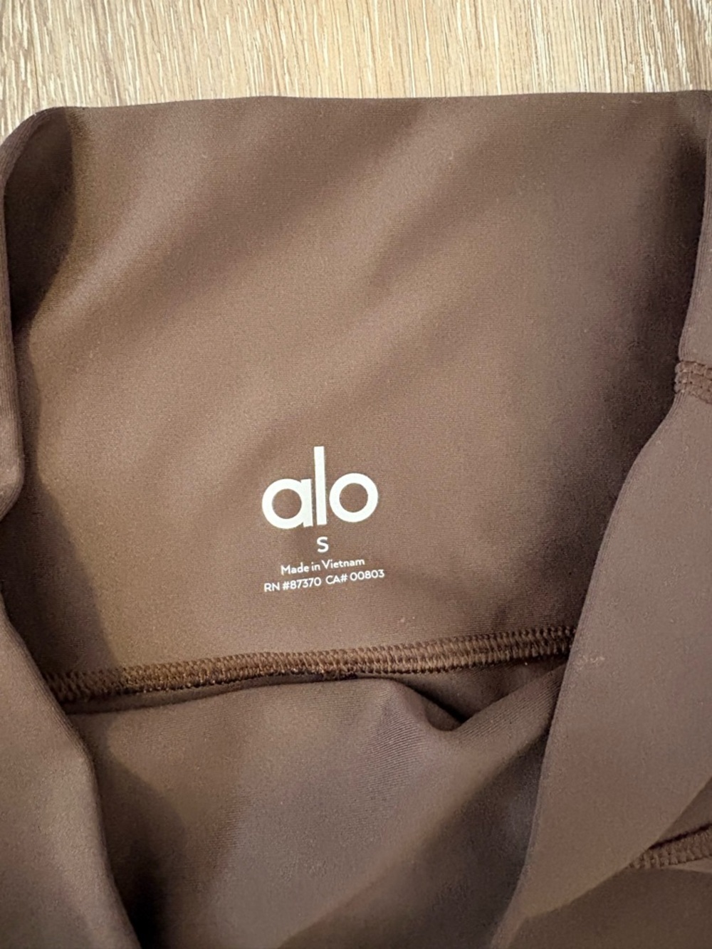 Alo High-Waist Chocolate Brown Leggings - Picture 2 of 2